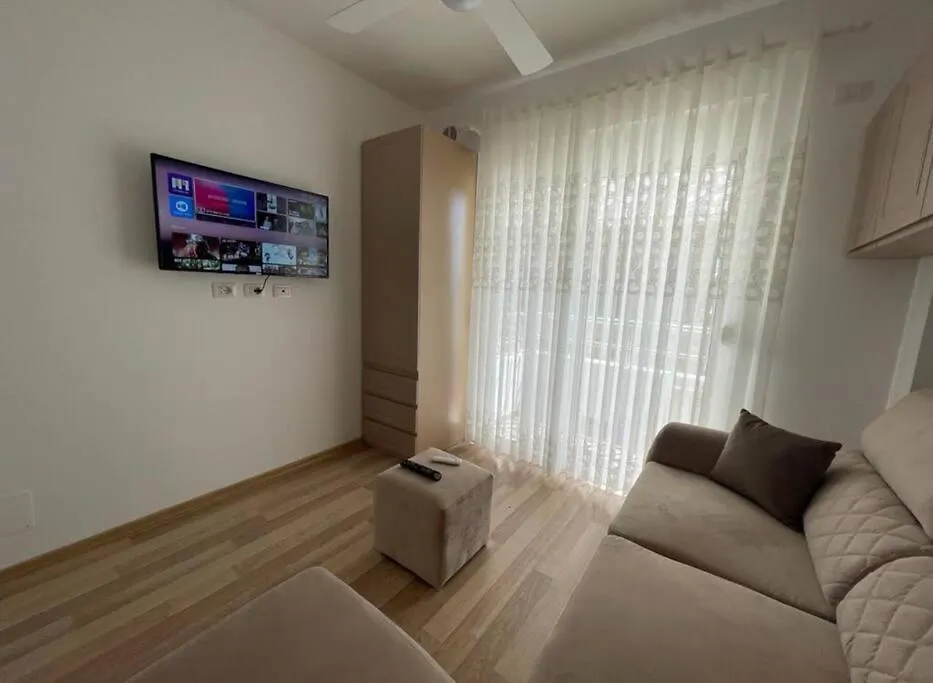 Apartment P&L Seaside Luxurious Apartament Golem