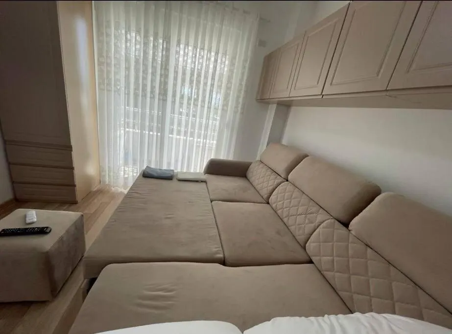 Apartment P&L Seaside Luxurious Apartament Golem  Albania